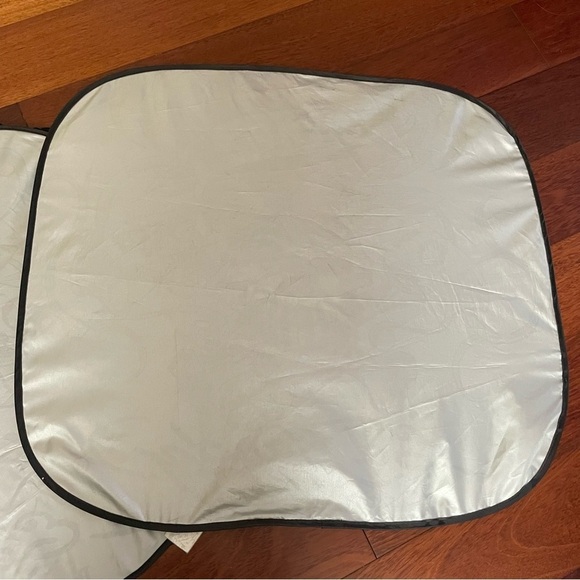 Ed Hardy Love Kills Slowly Car Shade Sunshade Window Sun Visor Cover 25x28 - Picture 5 of 11